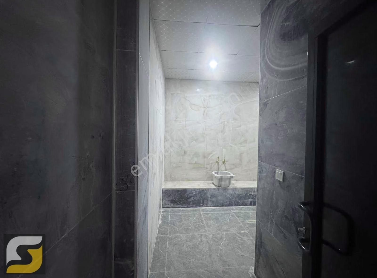 Alanya Avsallar Mahallesinde 1+1 Kiralık Daire - Görsel 13