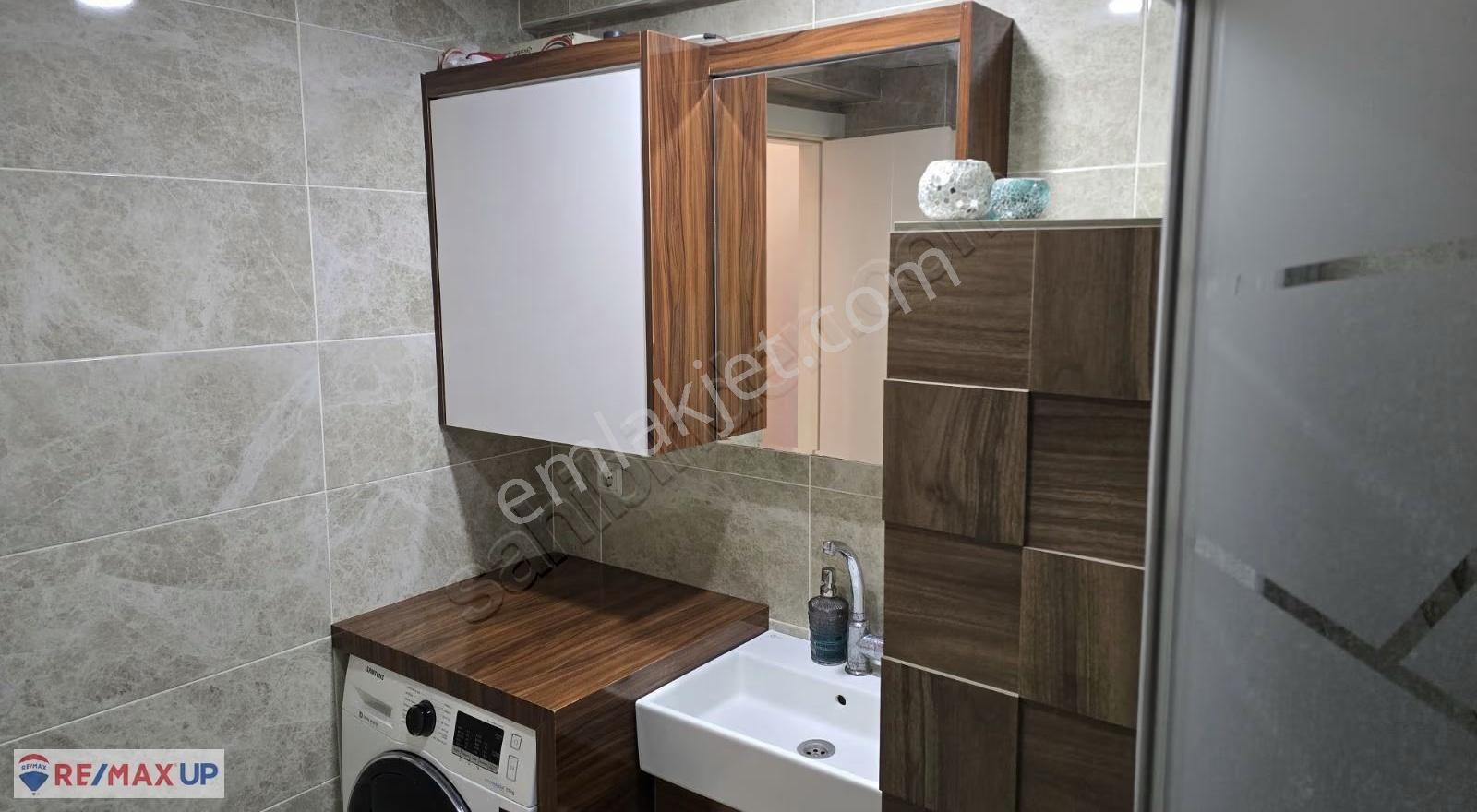 Torbalı Şeker Sitesinde 160 M² Net Kullanım Alanlı Geniş 3+1! - Görsel 8