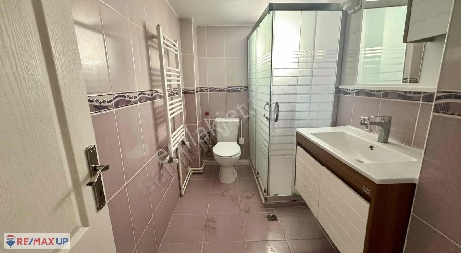 Akevler'de 105 M2 Geniş 2+1 Asansörlü Satılık Daire - Görsel 3