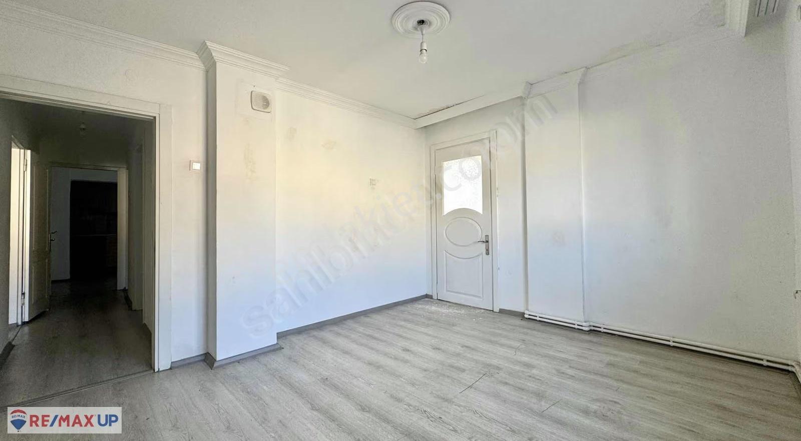 Akevler'de 105 M2 Geniş 2+1 Asansörlü Satılık Daire - Görsel 15