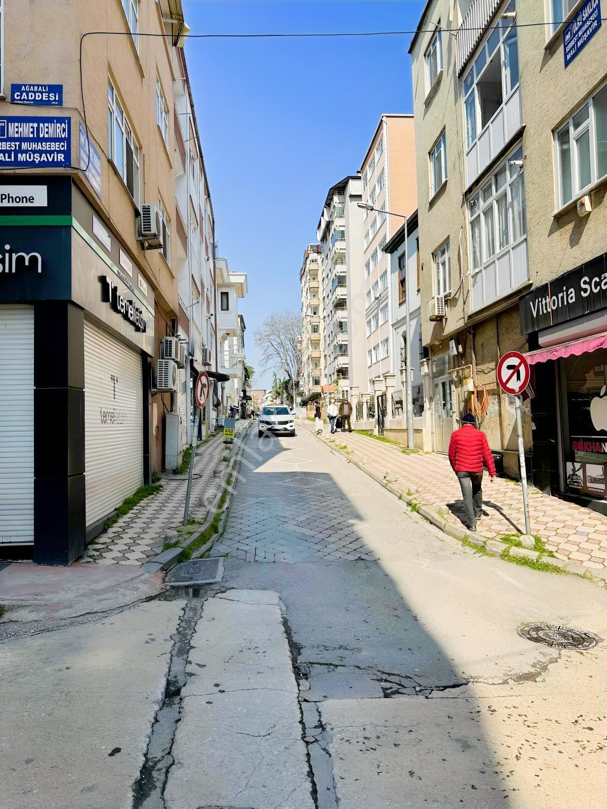Deneyim'den İlkadım Ağabali Caddesi'ne Cephe 2+1 Kiralık Daire - Görsel 9