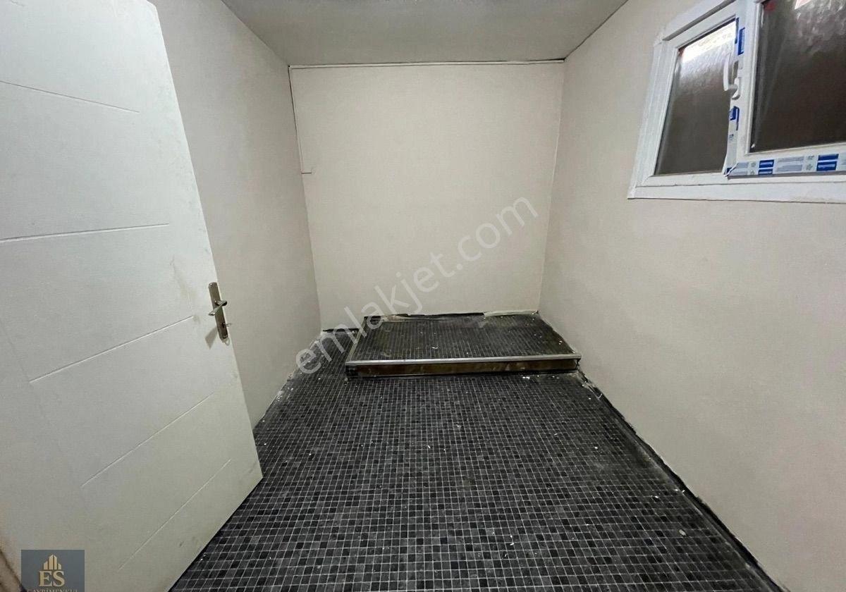 Es Gayrimenkul Hasekide 3 Katlı 210m Kiralık İşyeri - Görsel 4