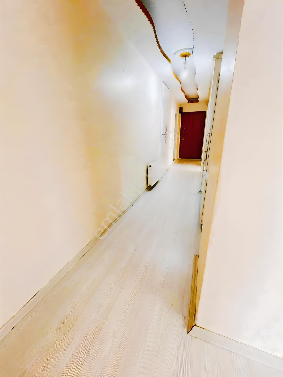 Novada Avmye 450mt Ebeveyn Banyolu 3+1 Acil Satılık Daire - Görsel 9