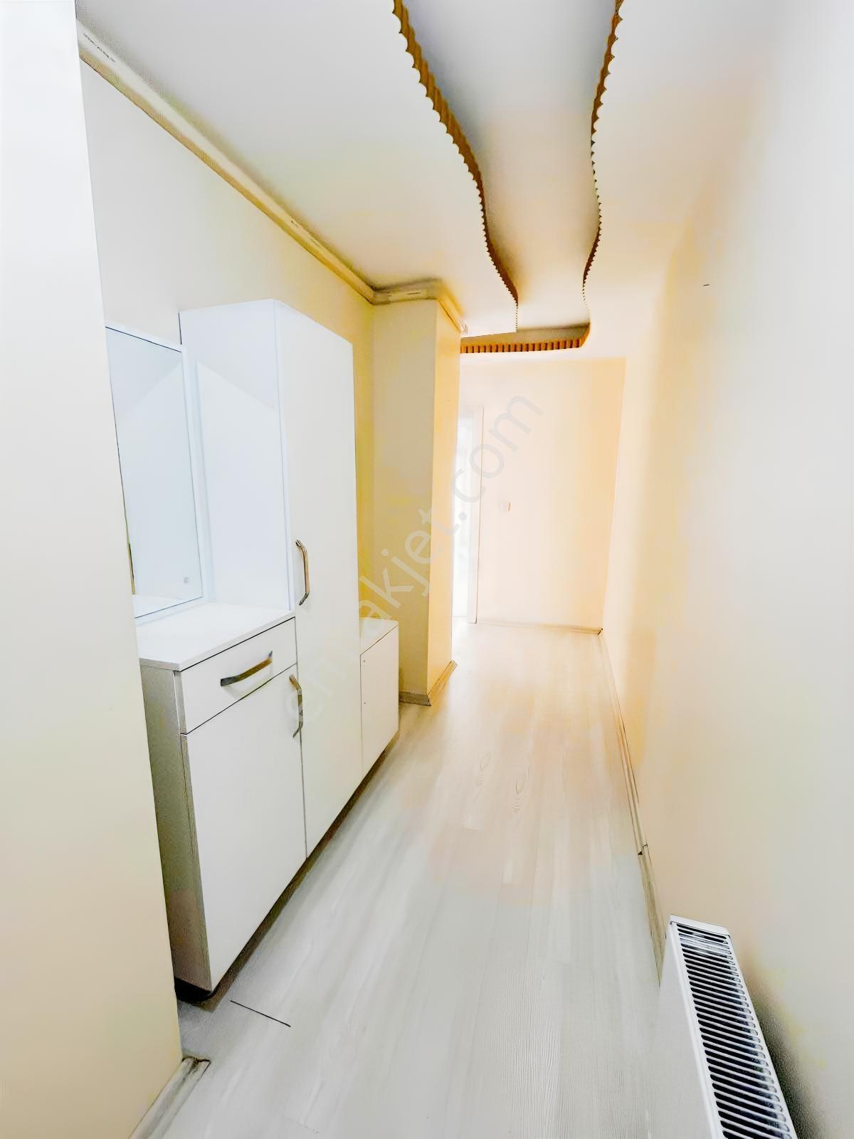 Novada Avmye 450mt Ebeveyn Banyolu 3+1 Acil Satılık Daire - Görsel 28