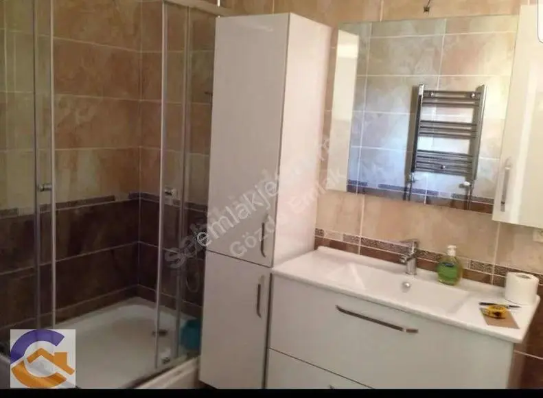 Petrol İş Mh Kazım Meydanına Cephe Ara Kat Genç Bina 3+1 E.banyo - Görsel 4
