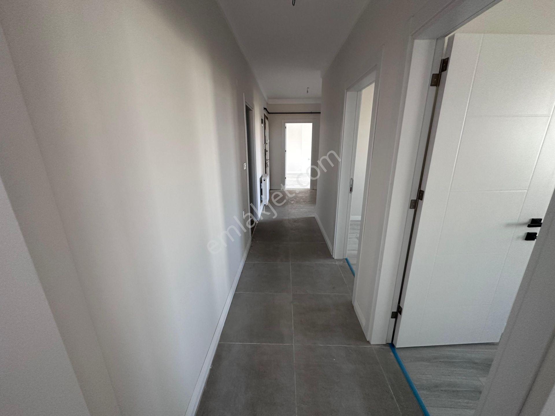 Everestlife 1 Sitesinde Son Daire 3+1 Bahçe Katı Daire %90 Kredi - Görsel 18
