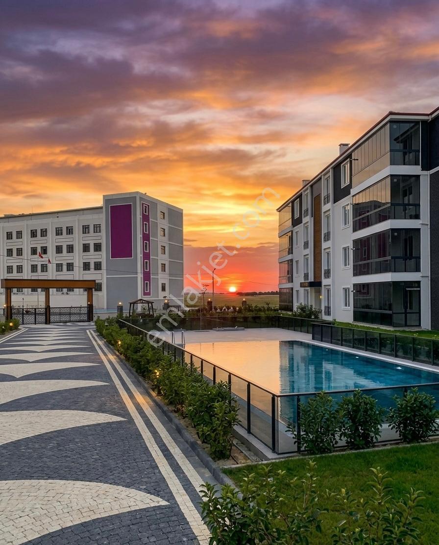 Everestlife 1 Sitesinde Son Daire 3+1 Bahçe Katı Daire %90 Kredi