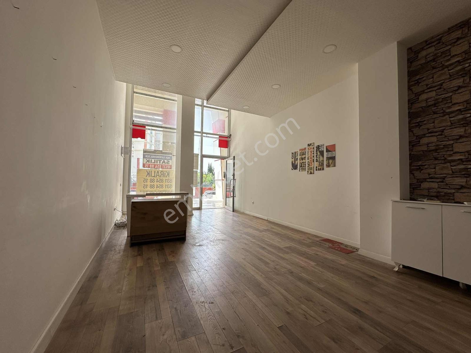 Uluç Mahallesinde 3 Katlı 155m2 Boş Satılık Dükkan - Görsel 21