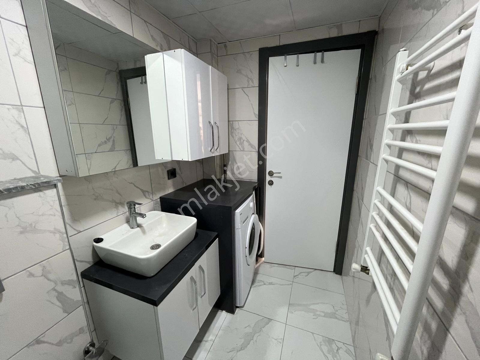Menemen Seyrek İnönü Mah. Full Eşyalı 1+1 Kiralık Köşe Daire - Görsel 27