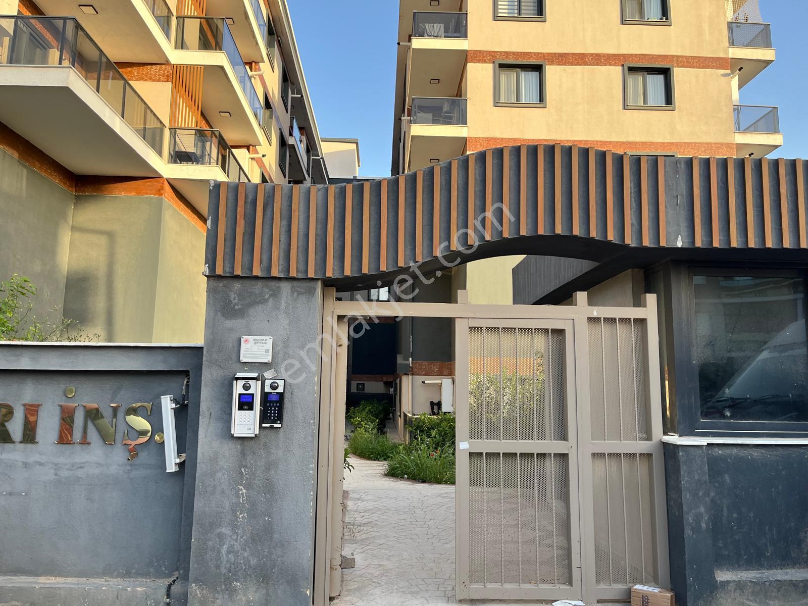 Menemen Seyrek İnönü Mah. Full Eşyalı 1+1 Kiralık Köşe Daire - Görsel 4