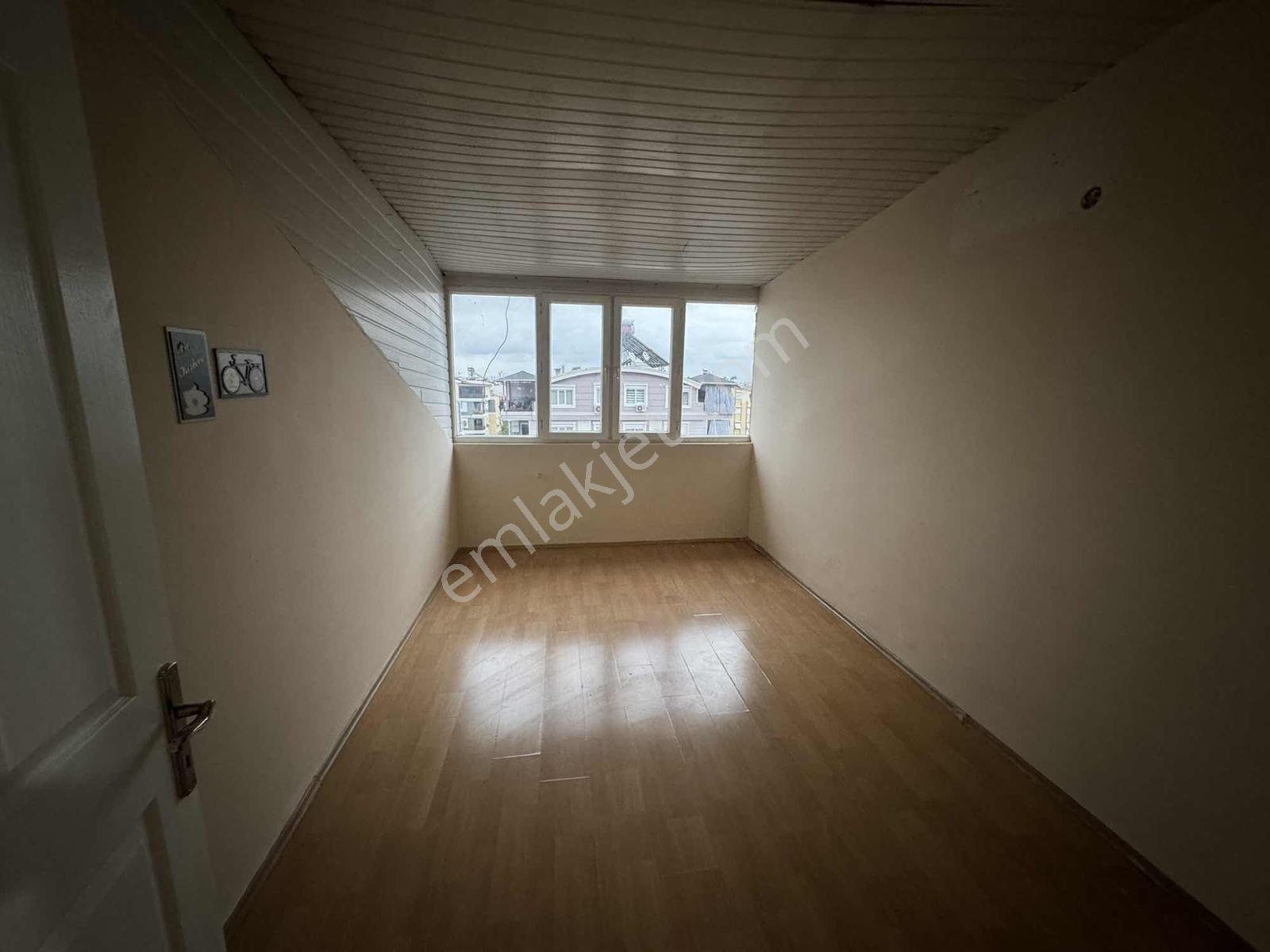 Yeni Mahallede Cadde Üstü Teras 1+1 Fırsatı - Görsel 5
