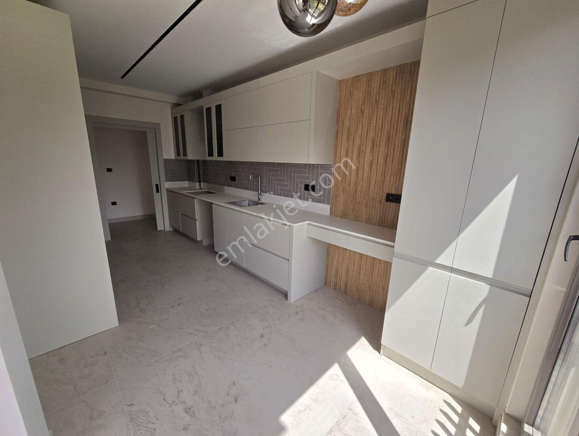 Şehir Hastanesi Yakını, Ara Kat 100 M² 2+1 Lüks Daire - Görsel 13