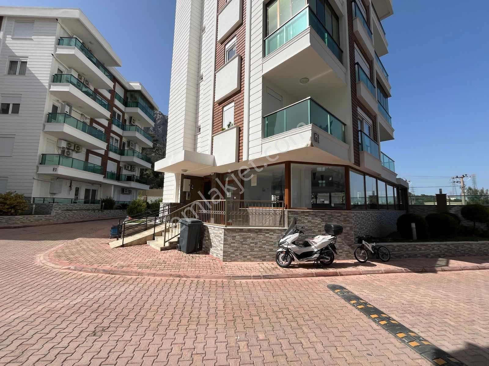 Poınt Invest'ten Gren City Lüx 2+1 Arakat Doğalgaz 7/24 Güvenlik - Görsel 20