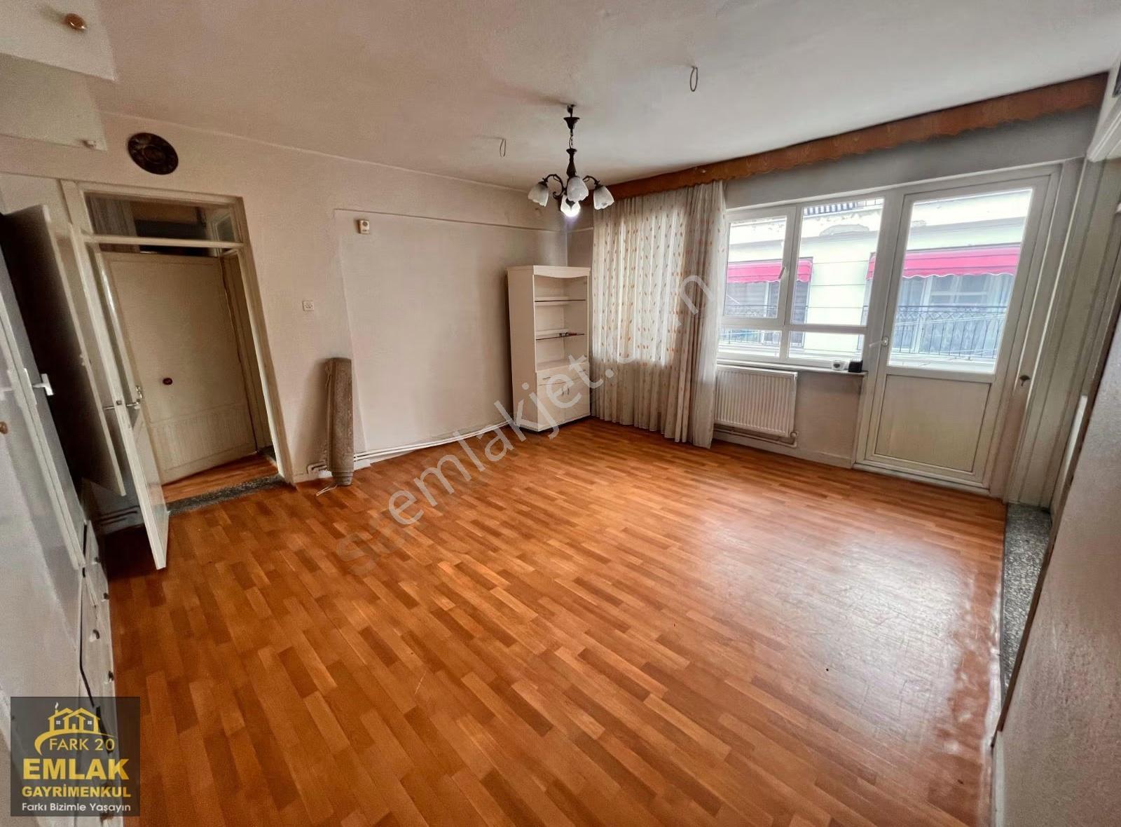 Fark20'den Devlet Hastanesi Arkası Kiralık 3+1 Daire - Görsel 9