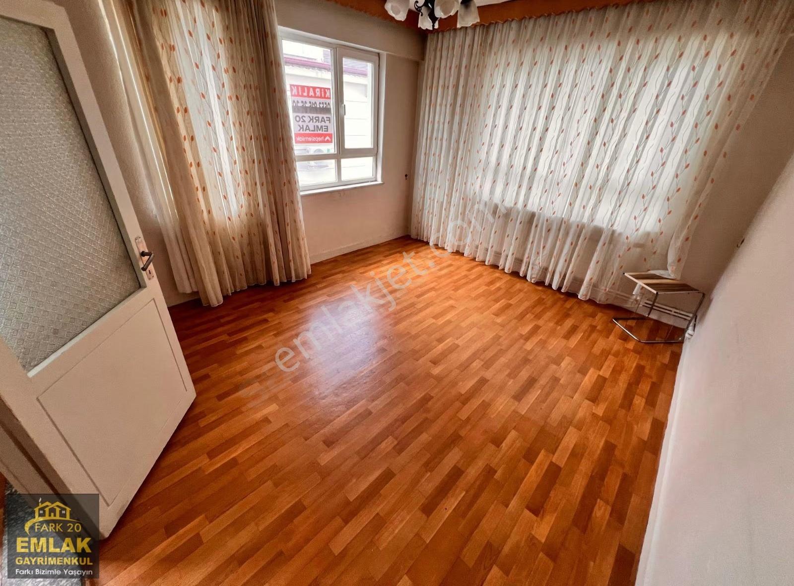 Fark20'den Devlet Hastanesi Arkası Kiralık 3+1 Daire - Görsel 13