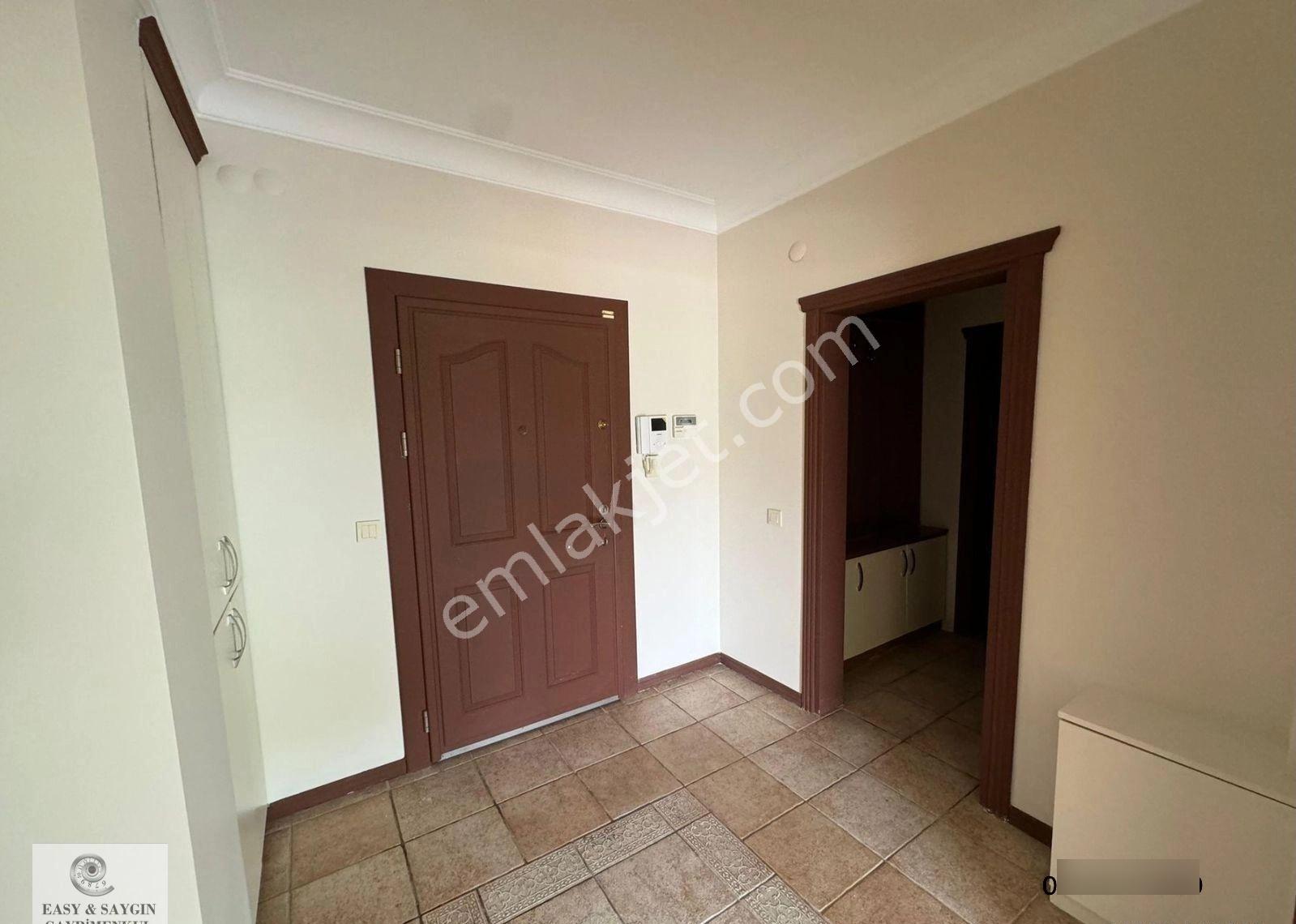 Satılık Lüks Villa | 900 M² Arsa | 450 M² Kullanım Alanı | Havuzlu - Görsel 9