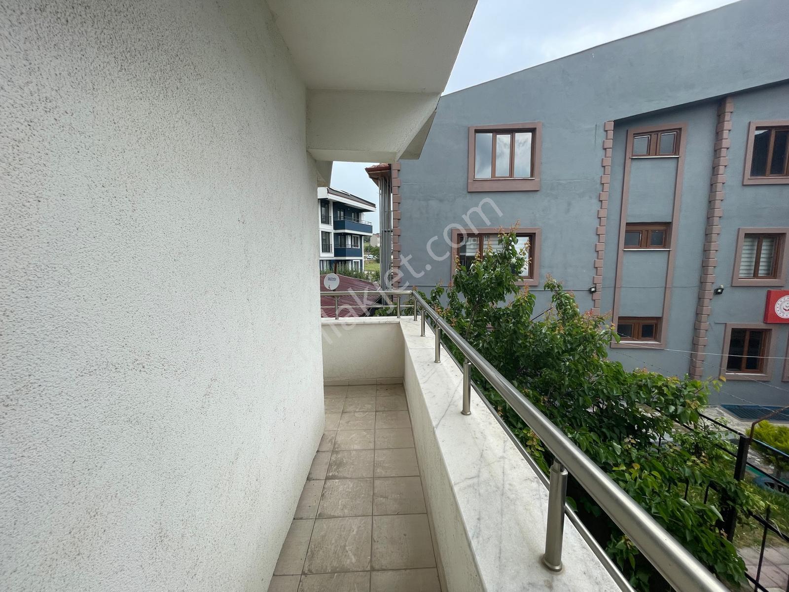 Toygar Mah. Ş.y. Şenler Kız Anadolu İmam Hatip Lisesi Yakını 3 + 1 Kiralık Daire - Görsel 23