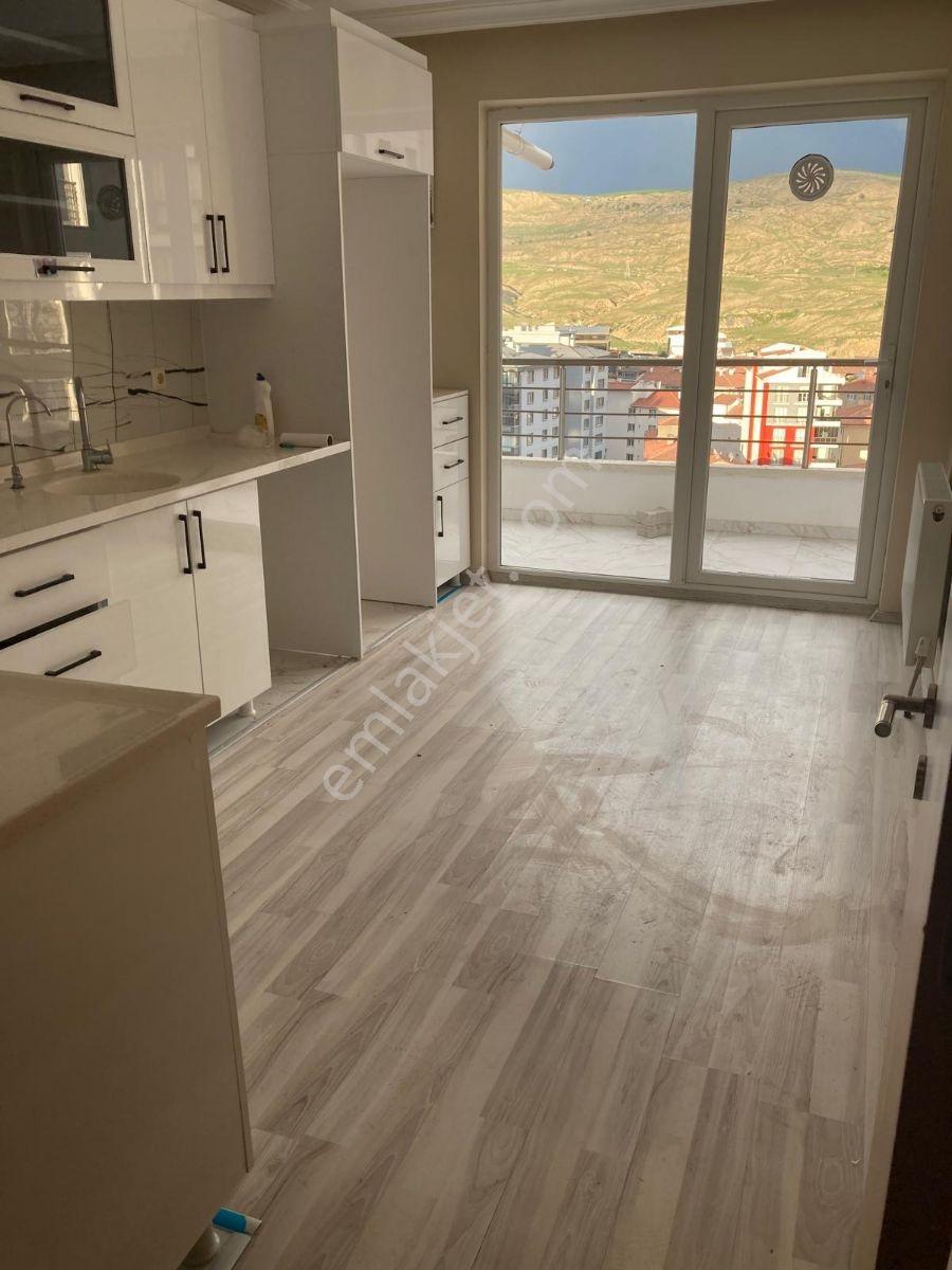Ekin Group'tan Fuar Yolunda Ultra Lüks Kiralık 3+1 Daire