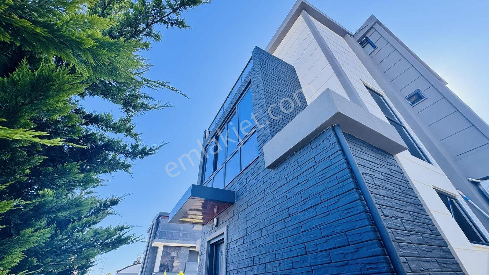 Kiralık Lüks 4+1 Özel Havuzlu Villa - Görsel 6