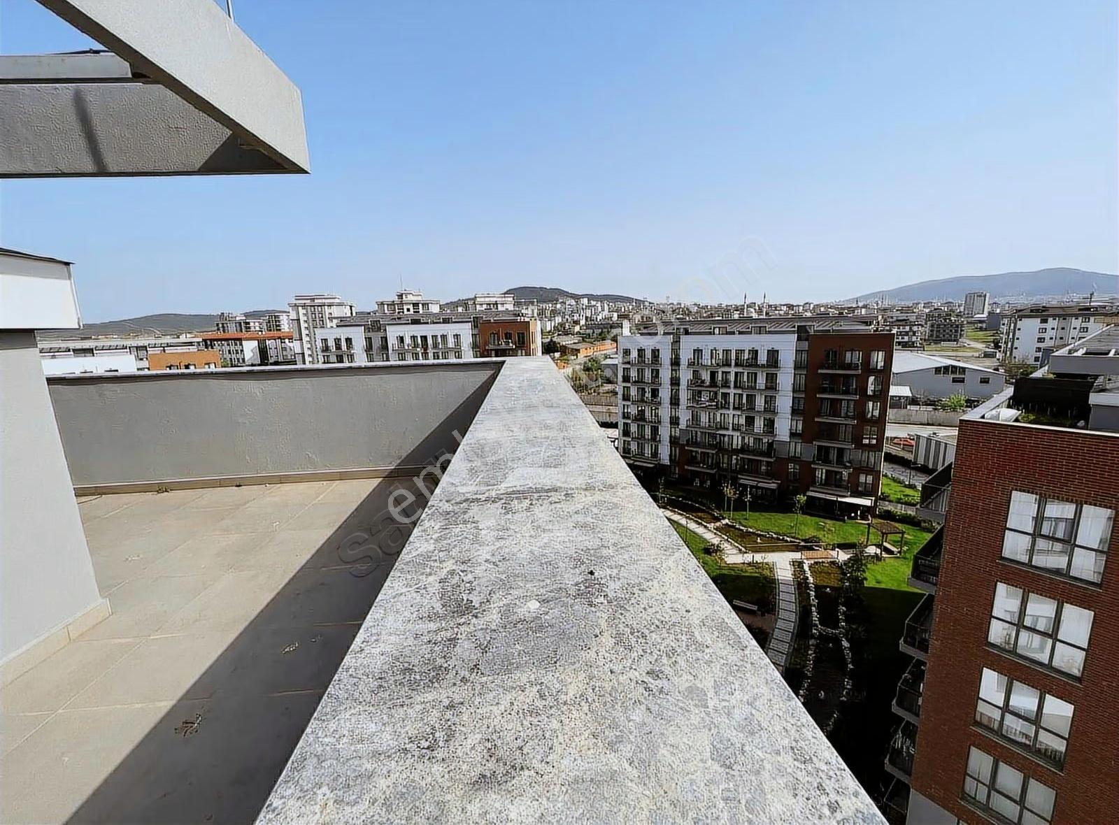 Suryapı Gölbahçe Uzmanı Suna Çakmaktan Kiralık Dublek 4+1 - Görsel 32