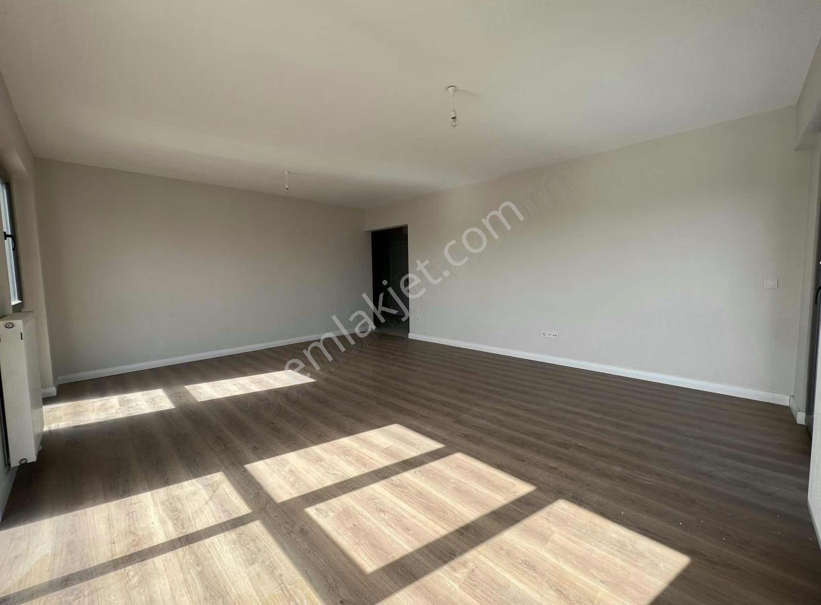 Suryapı Gölbahçe Uzmanı Suna Çakmaktan Kiralık Dublek 4+1 - Görsel 21