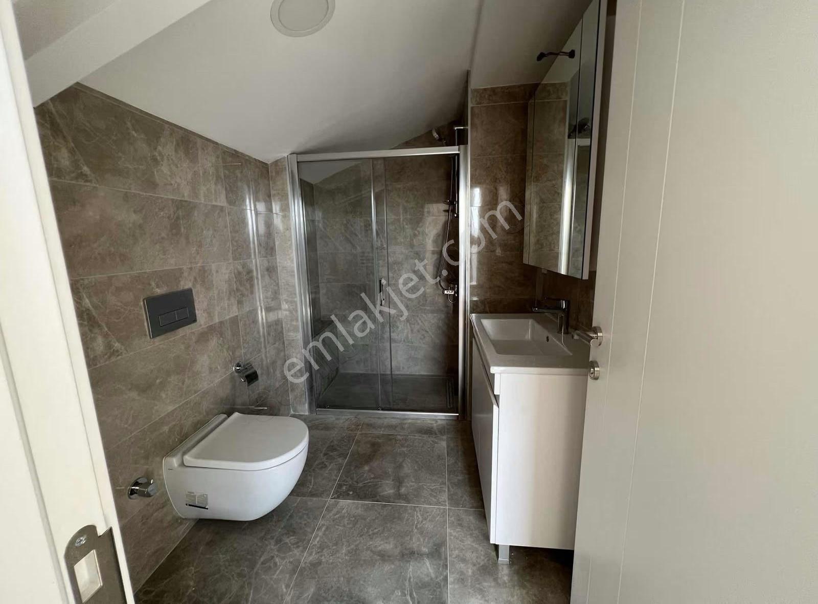 Suryapı Gölbahçe Uzmanı Suna Çakmaktan Kiralık Dublek 4+1 - Görsel 11