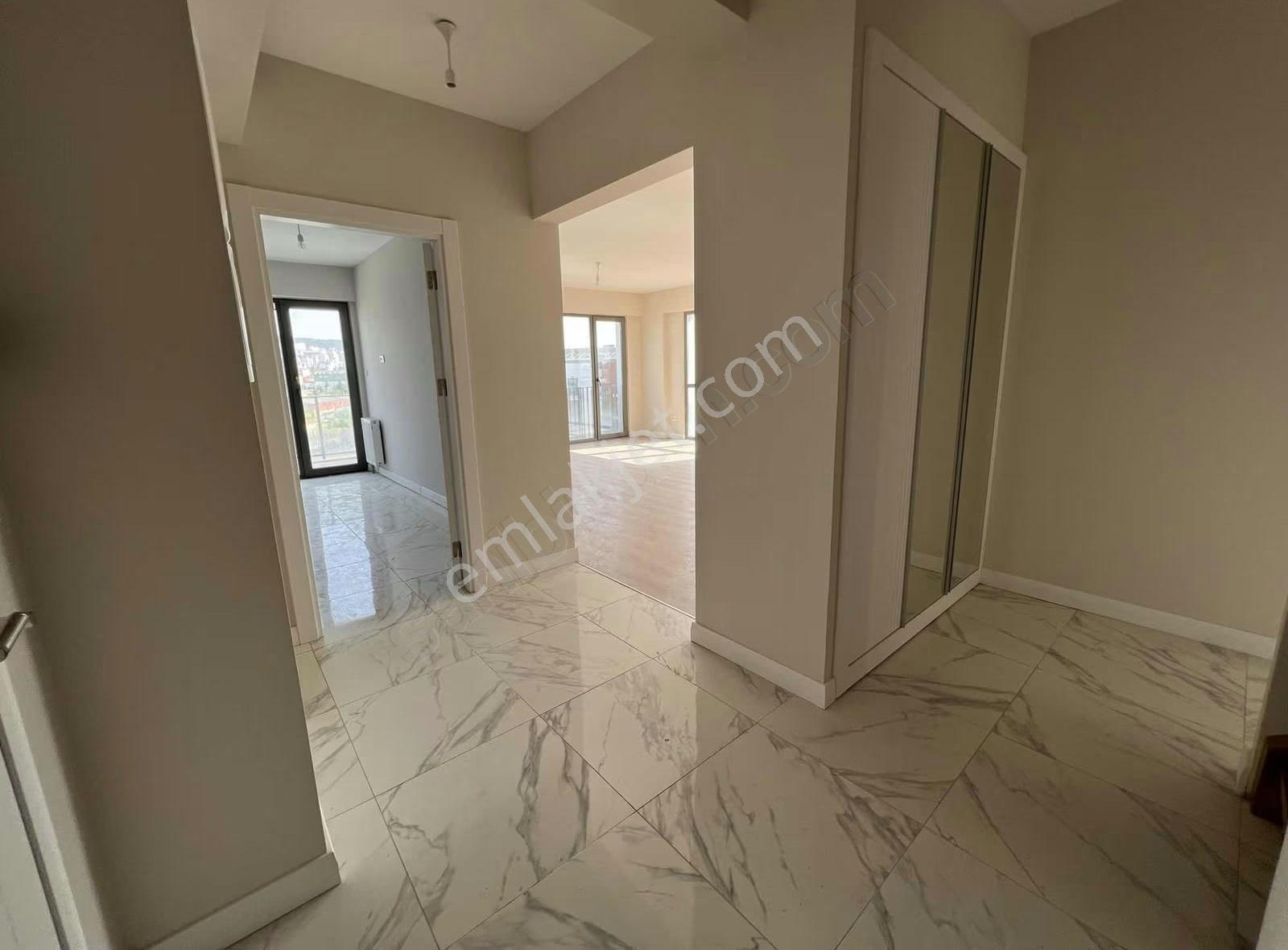 Suryapı Gölbahçe Uzmanı Suna Çakmaktan Kiralık Dublek 4+1 - Görsel 24