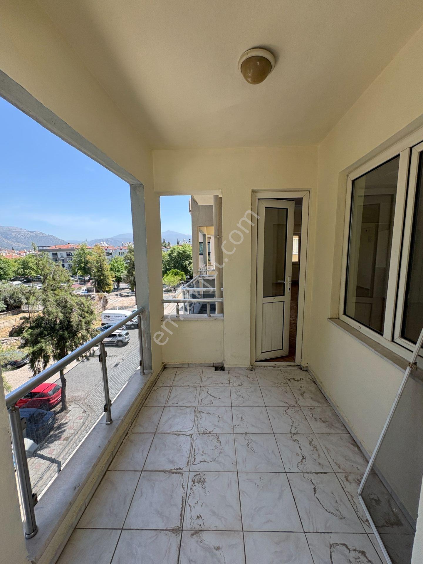 Milas Hayıtlı Mahallesinde En Merkezi Konumda 3+1 Kiralık Daire - Görsel 24