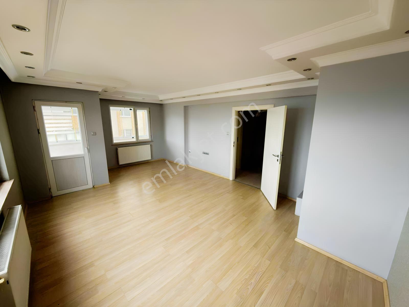 Trabzonda Manzaralı Site İçi Daire - Görsel 20
