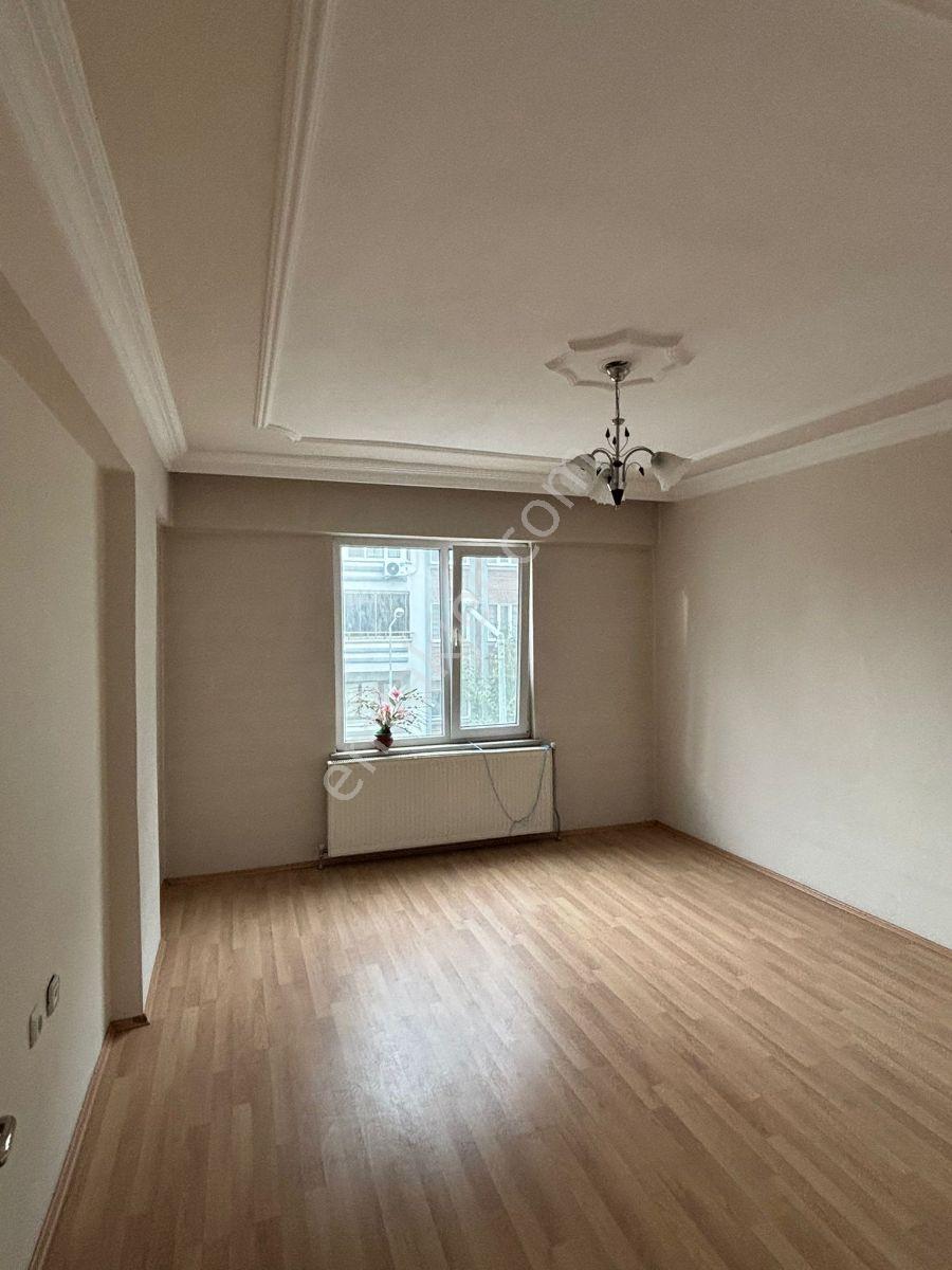 Remax Area Dan Cadde Üzerinde Fırsat Daire - Görsel 26