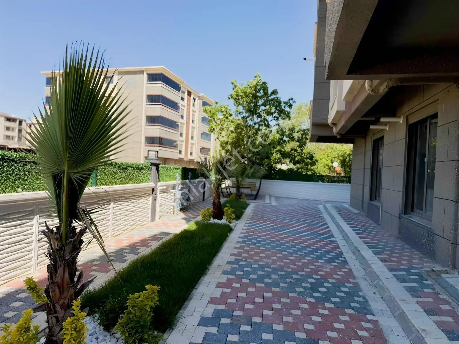 Bakan Dan Yatırımlık Yedi Eylülde Fırsatt 1+1 Daire - Görsel 2