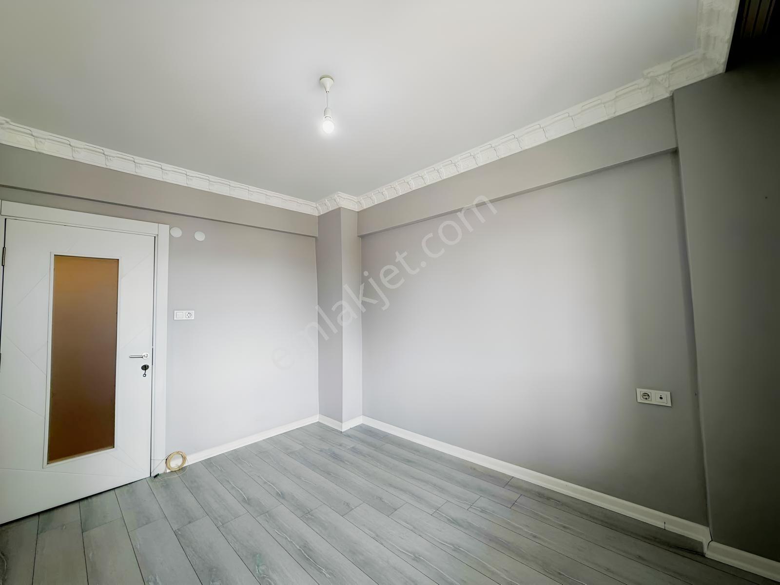 Bakan Dan Cumhuriyette İzban Karşısı 3+1 145 M2 - Görsel 2