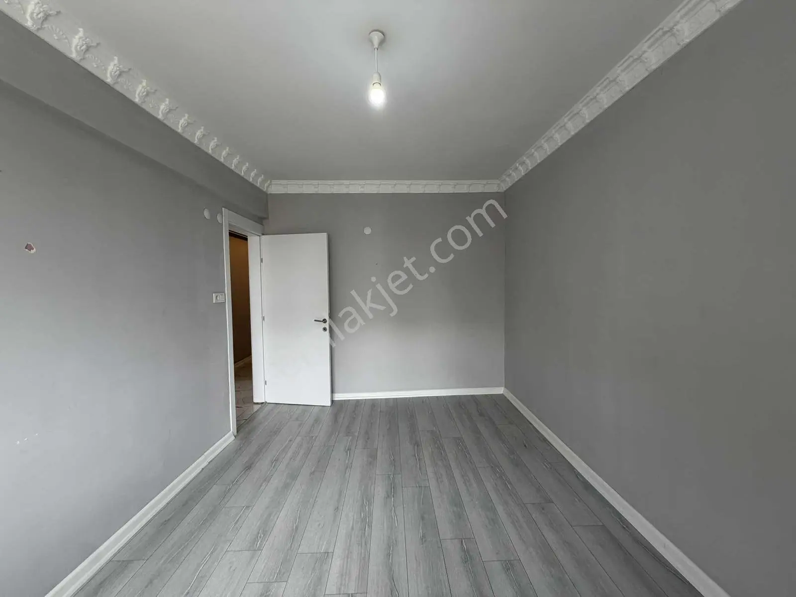 Bakan Dan Cumhuriyette İzban Karşısı 3+1 145 M2 - Görsel 3