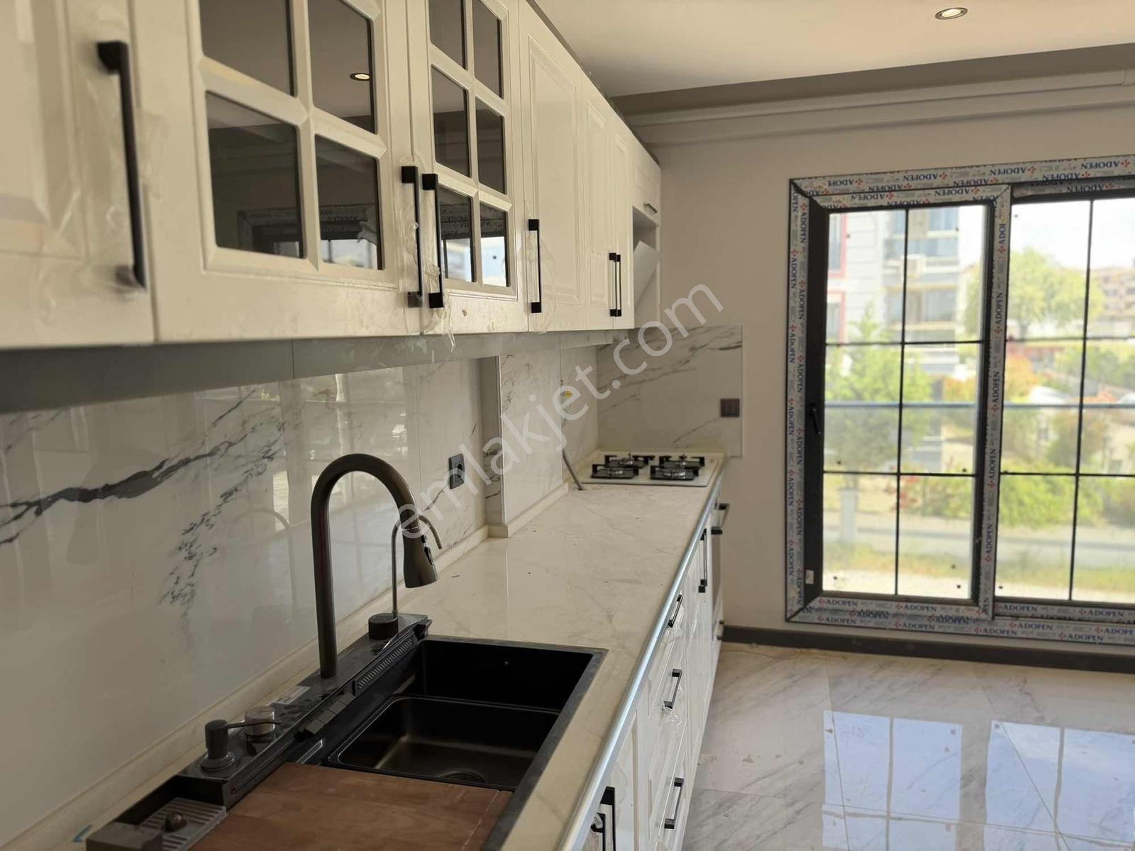 Bakan'dan Ultra Lux Merkezi Konum Site İçi 3+1 - Görsel 24