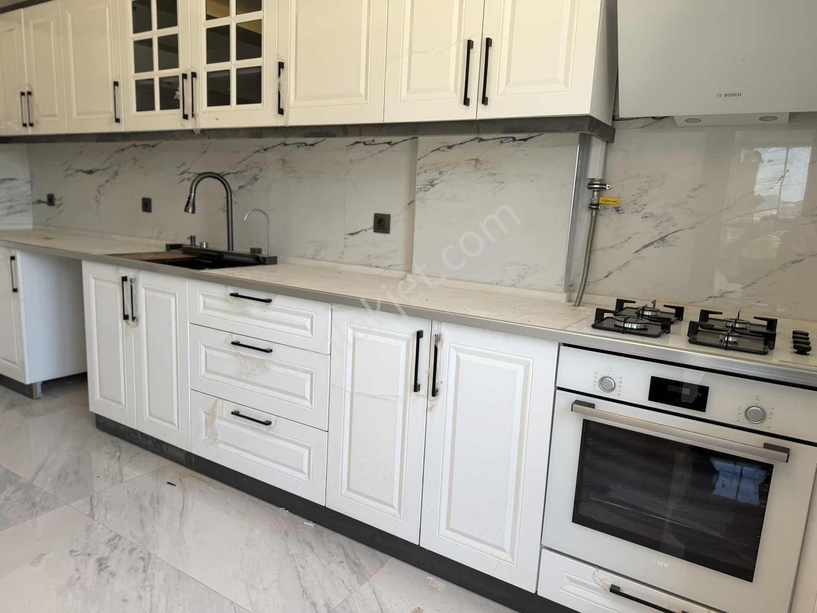 Bakan'dan Ultra Lux Merkezi Konum Site İçi 3+1 - Görsel 23