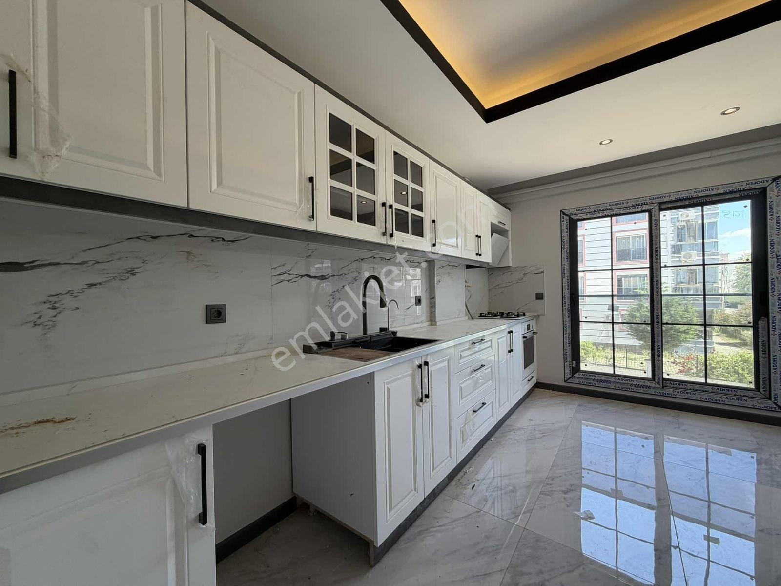 Bakan'dan Ultra Lux Merkezi Konum Site İçi 3+1 - Görsel 31