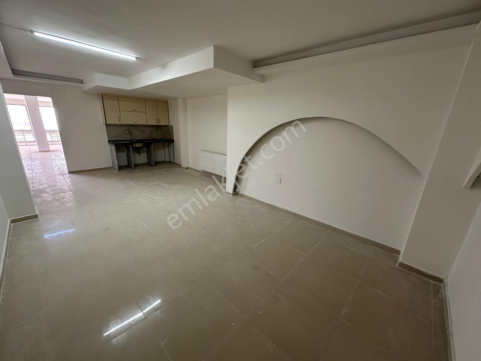 Uyaran 79 Gayrimenkulden Çevre Yolu Üstü 600 M2 3 Katlı İşyeri - Görsel 15