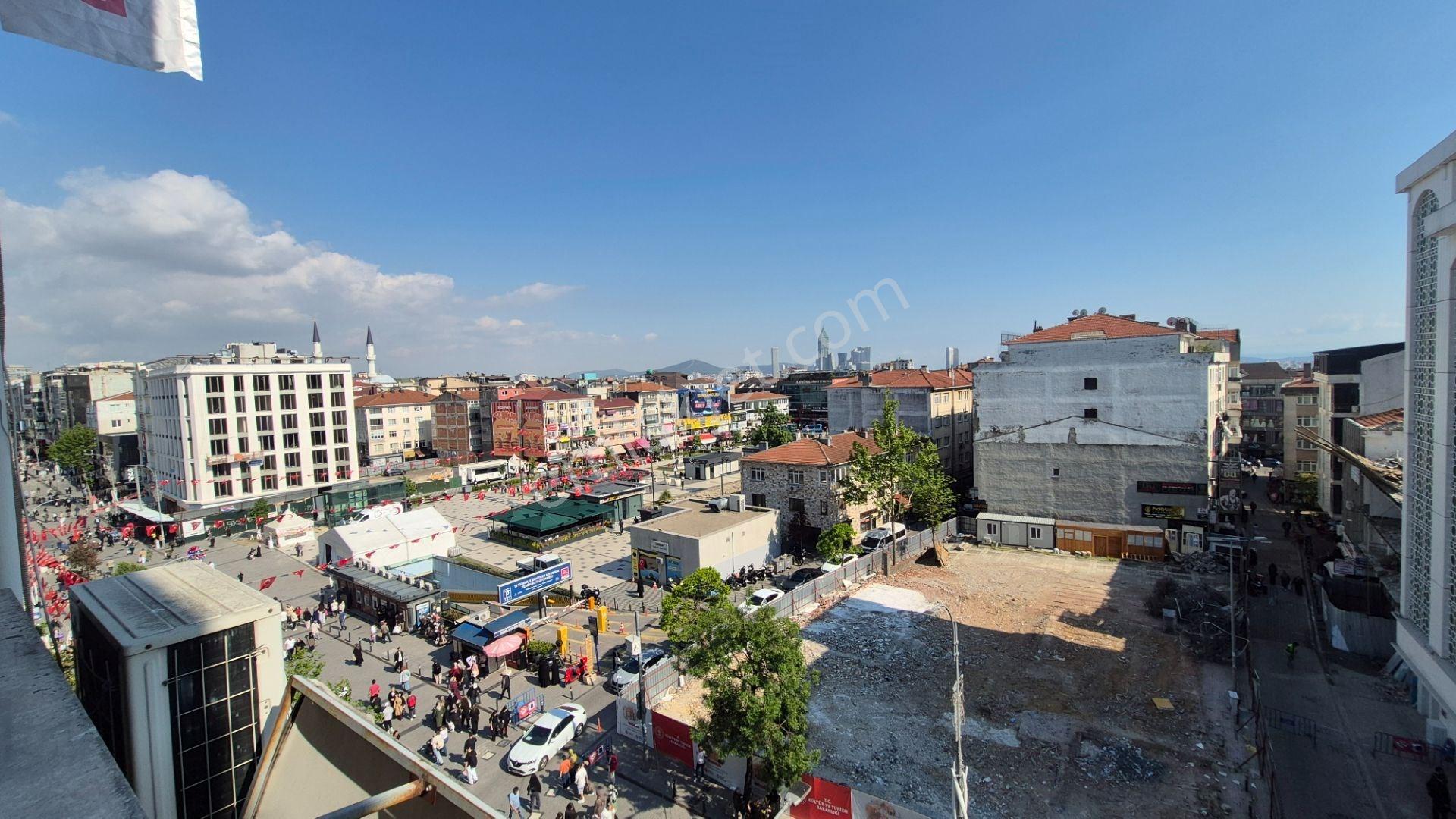 Ümraniye Alemdağ Caddesi Cepheli Tabela Değeri Olan Ofis - Görsel 14