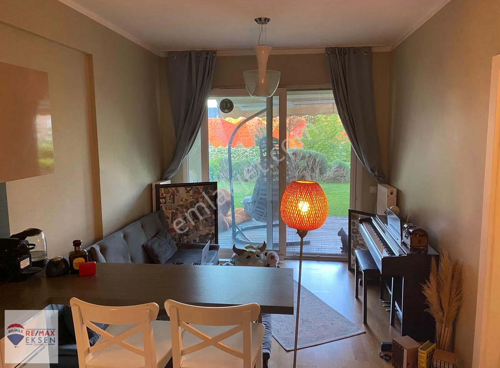 Sur Yapı Metrogarden Uzmanı Leyla Şimşek 1+1 64m² Bahçe Katı - Görsel 20