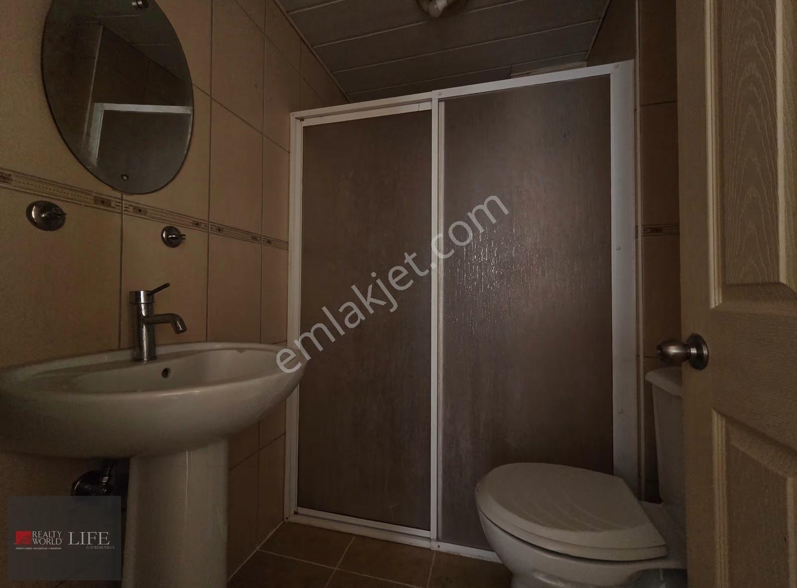 Rw Lıfe // Yenibağlar Siteiçi Arakat Asansörlü 1+1 Kiralık Daire - Görsel 11