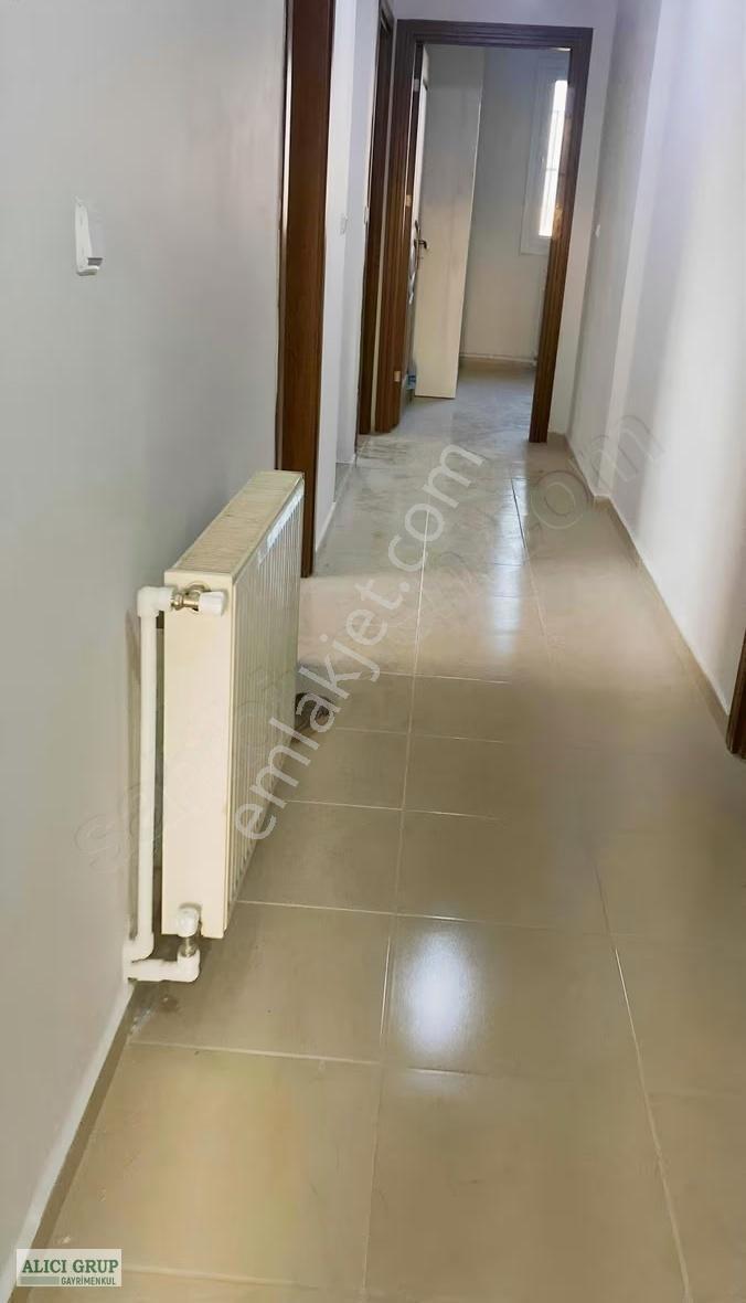 Kiralık 3+1 Kombili-cadde Üstünde - Görsel 13