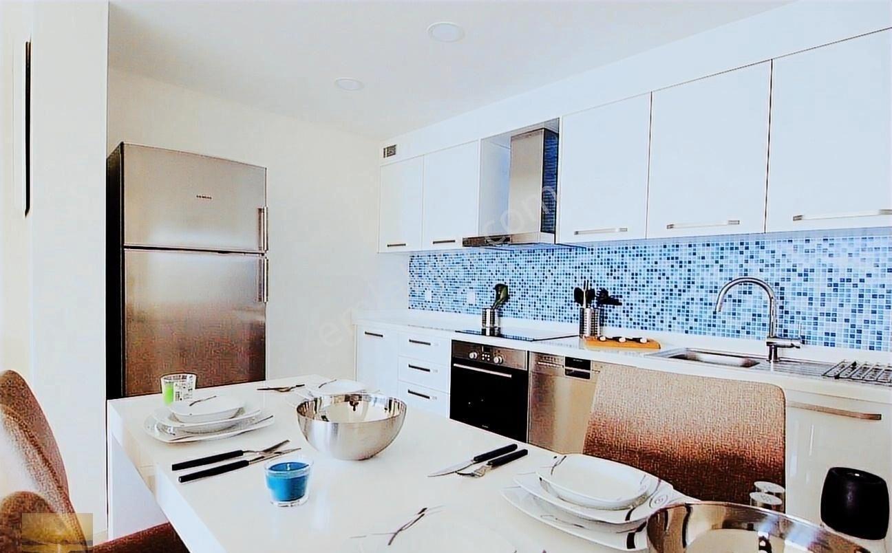 Denize Sıfır Özel Plajlı Sitede Satılık Yeni Ev Full Eşyalı - Görsel 3
