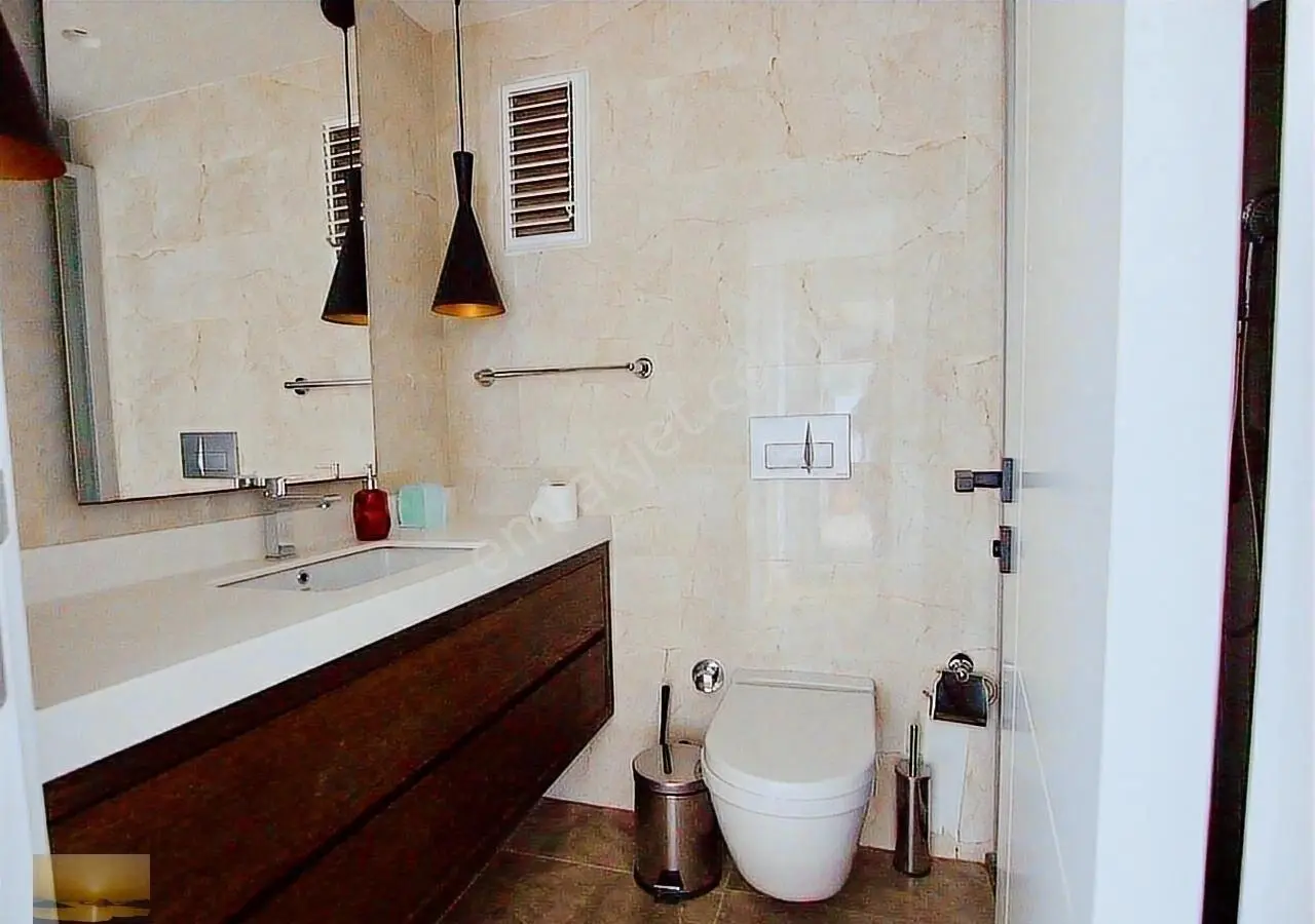Denize Sıfır Özel Plajlı Sitede Satılık Yeni Ev Full Eşyalı - Görsel 4