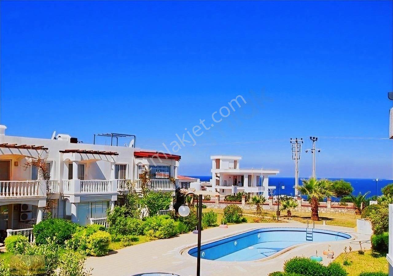Satılık Daire Denize Yakın Plajlı Sitede Fulmanzaralı Satılık Ev - Görsel 10