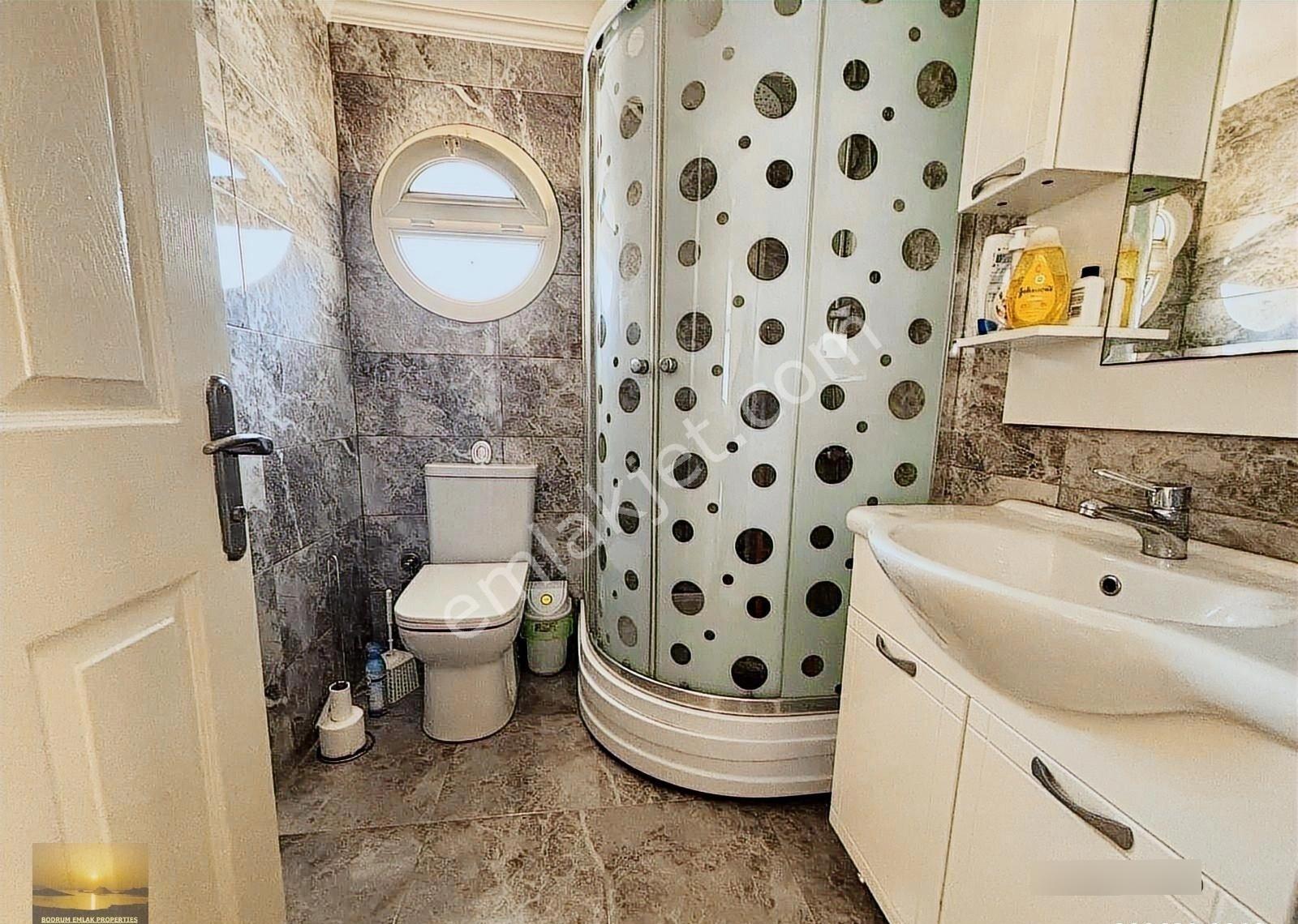 Satılık Daire Denize Yakın Plajlı Sitede Fulmanzaralı Satılık Ev - Görsel 27