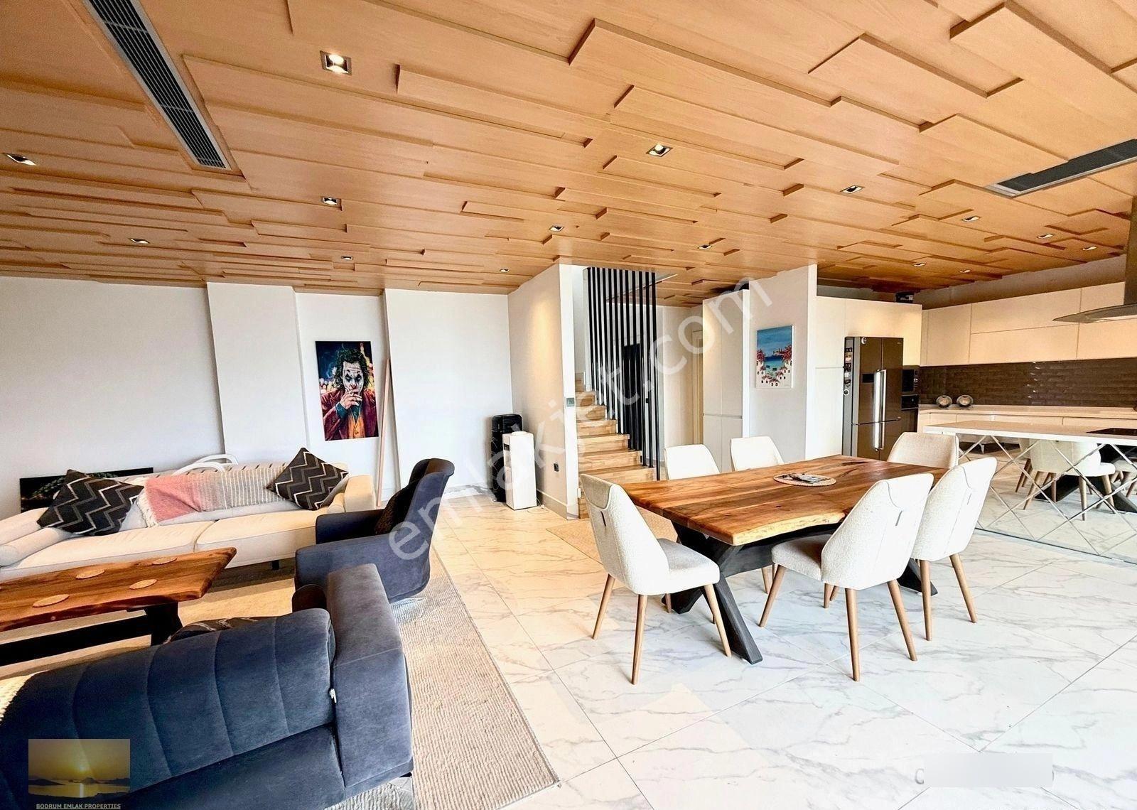 Satılık Müstakil Villa Deniz Kenarı Manzaralı Havuzlu Ev Plajlı - Görsel 12
