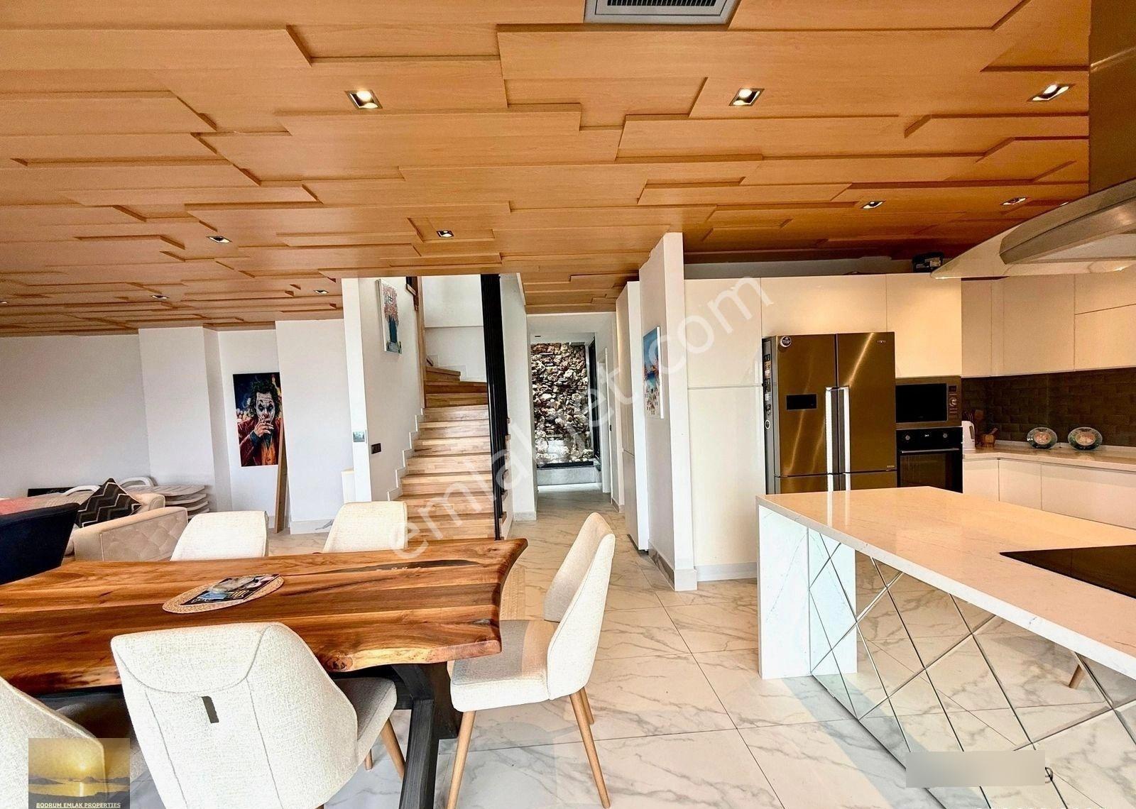 Satılık Müstakil Villa Deniz Kenarı Manzaralı Havuzlu Ev Plajlı - Görsel 2