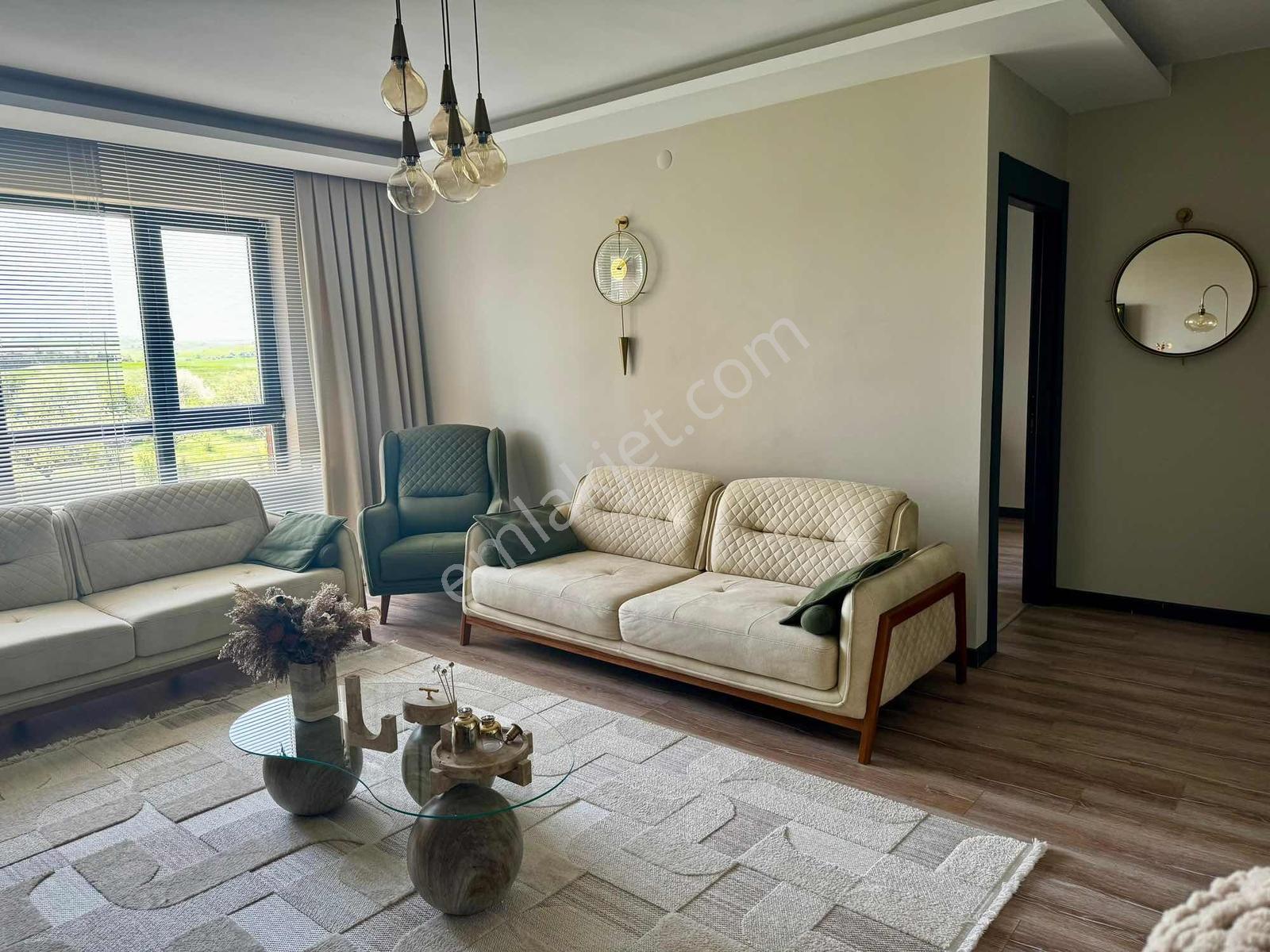 Alaçatı'dan İncek'te Güney Cephe Kapalı Otoparklı Geniş Lüks 4+1 - Görsel 25