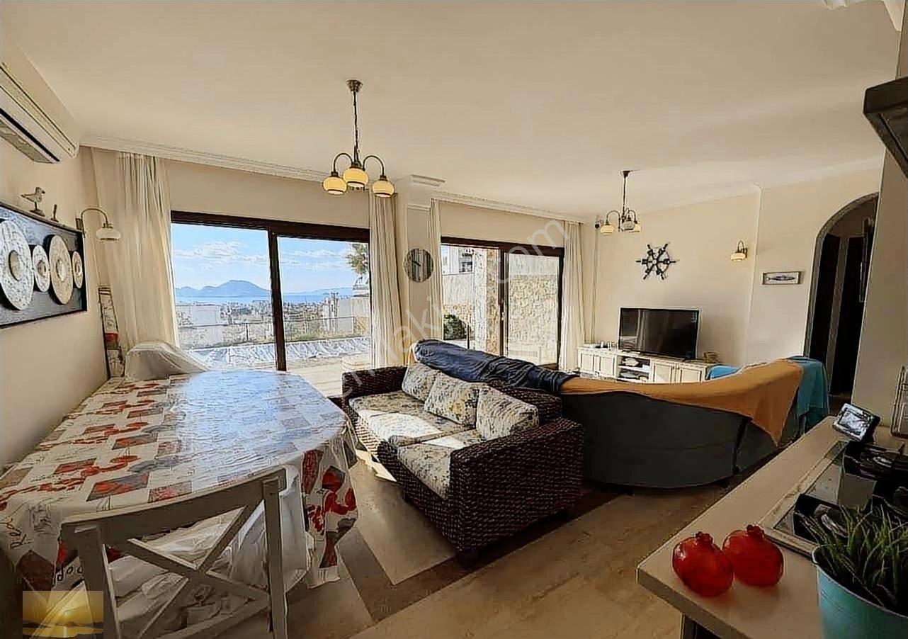 Satılık Villa Denize Yakın Müstakil Ev Yabancıdan Eşyalı - Görsel 33
