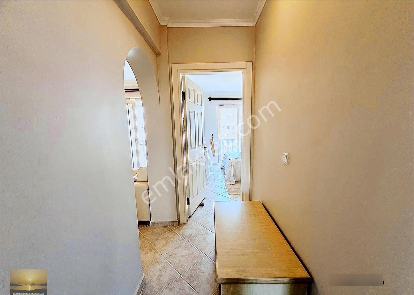 Full Manzaralı Büyük Bahçeli Köşebaşı Ev Özel Plajlı Sitede Acil - Görsel 6